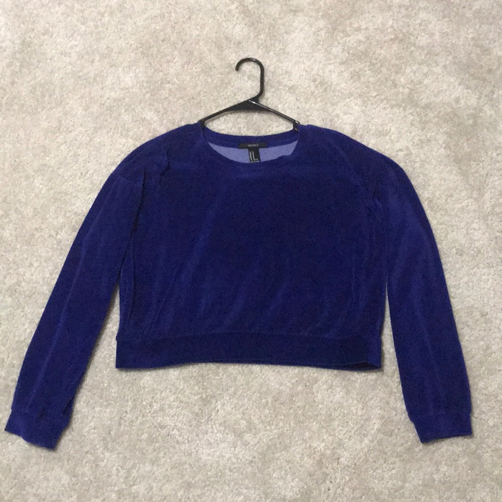 Sweatshirt